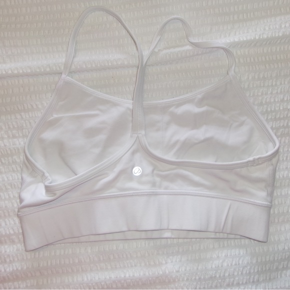 CRZ Yoga sports bra! I love these bras I just need a smaller size! - Picture 2 of 2